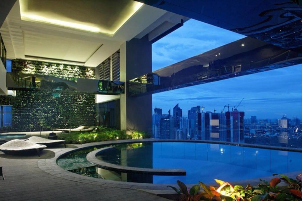 Seven Doors Aparthotels In Gramercy Makati Makati City ภายนอก รูปภาพ