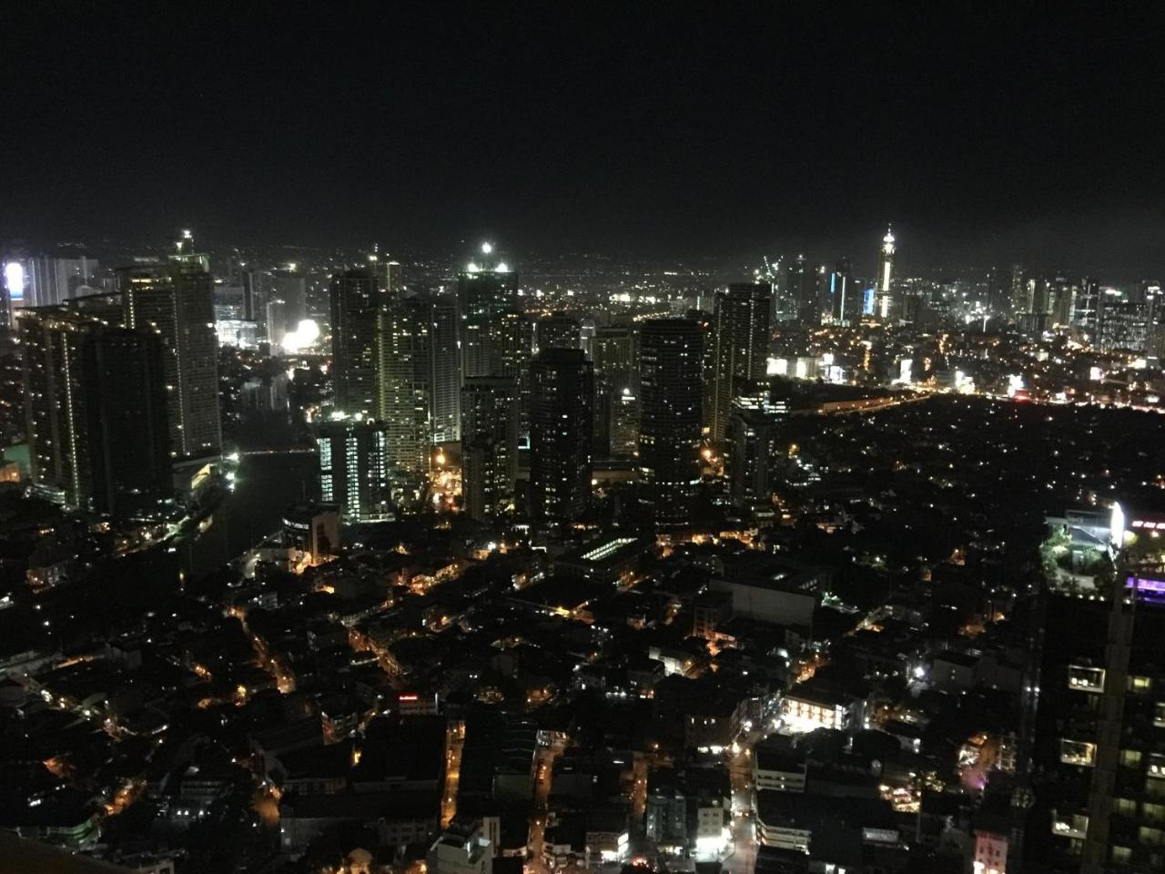 Seven Doors Aparthotels In Gramercy Makati Makati City ภายนอก รูปภาพ