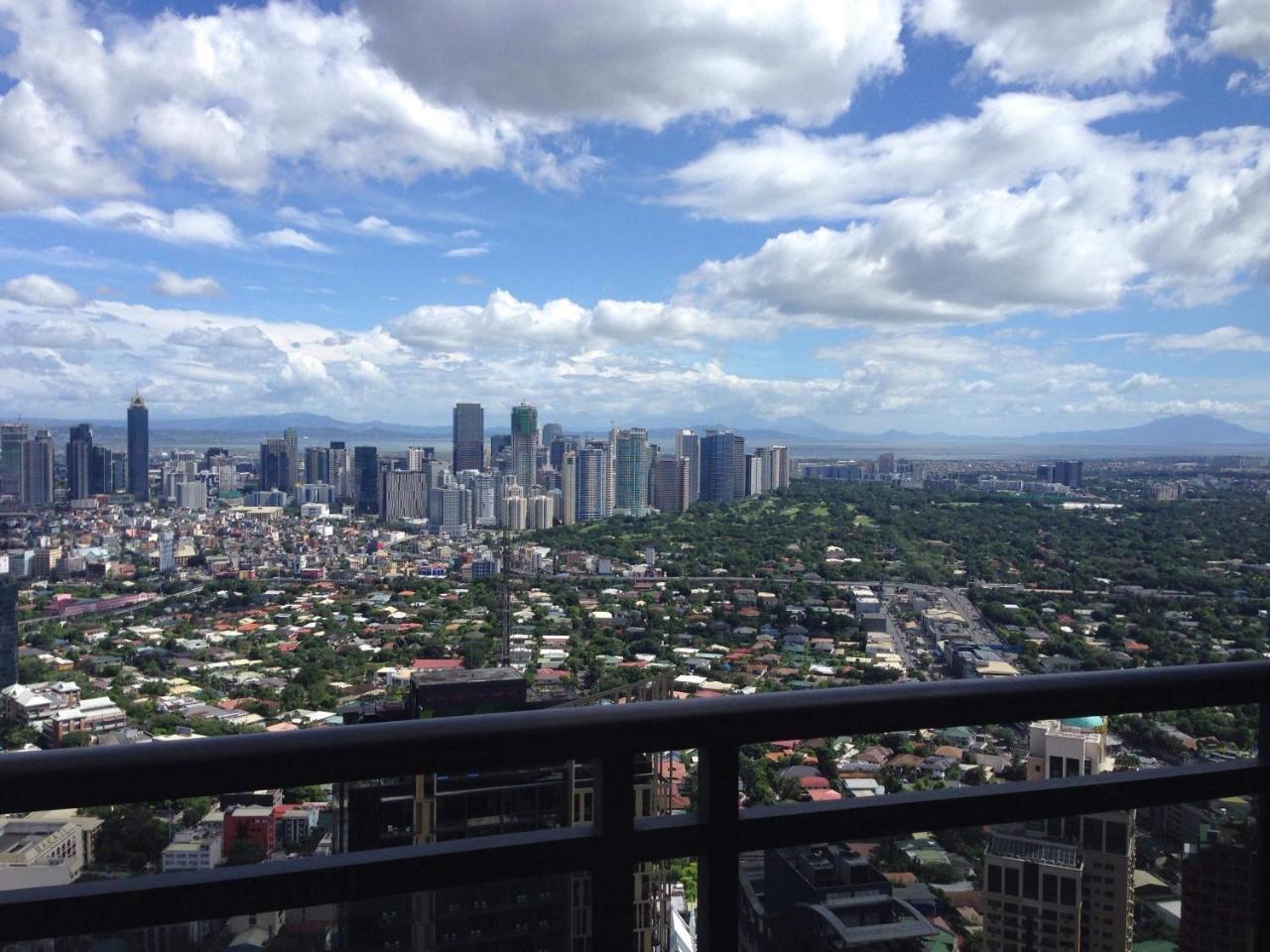 Seven Doors Aparthotels In Gramercy Makati Makati City ภายนอก รูปภาพ