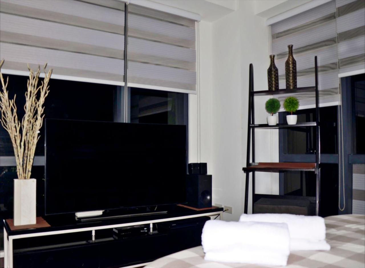 Seven Doors Aparthotels In Gramercy Makati Makati City ภายนอก รูปภาพ